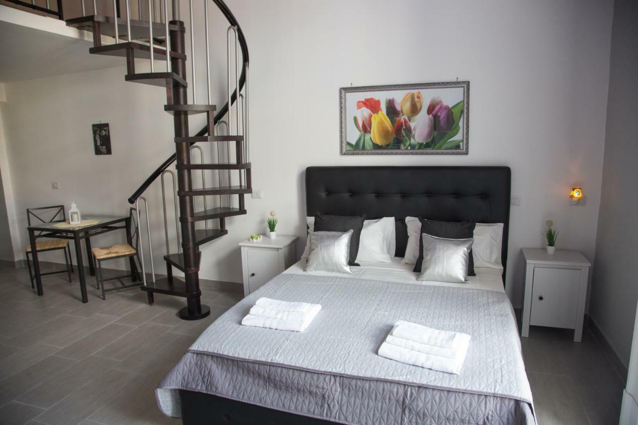 Vesuvius Luxury Suites Наполи Екстериор снимка